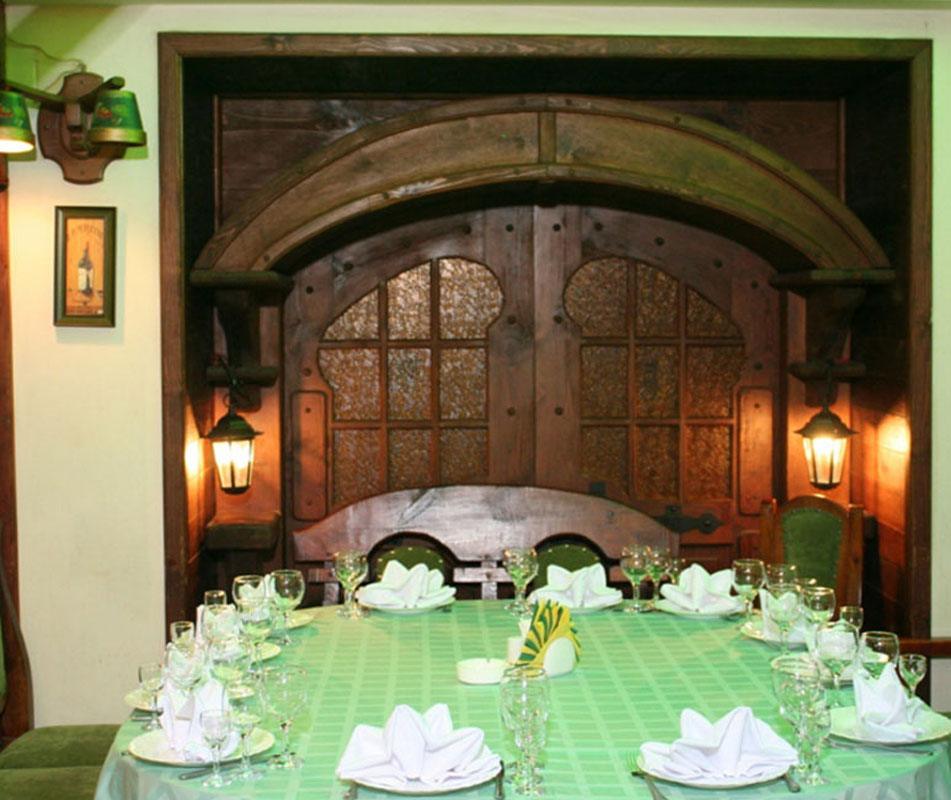 Основной зал