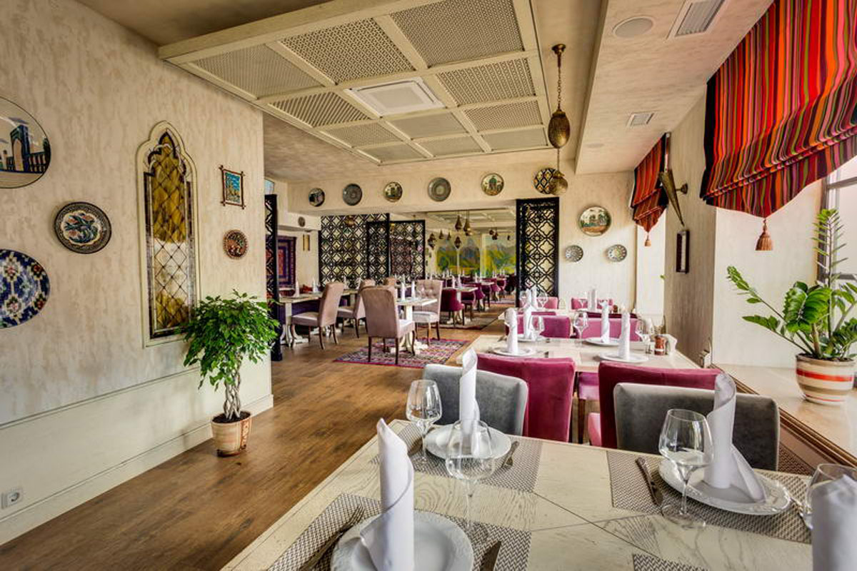 Первый этаж — Ресторан Баязет