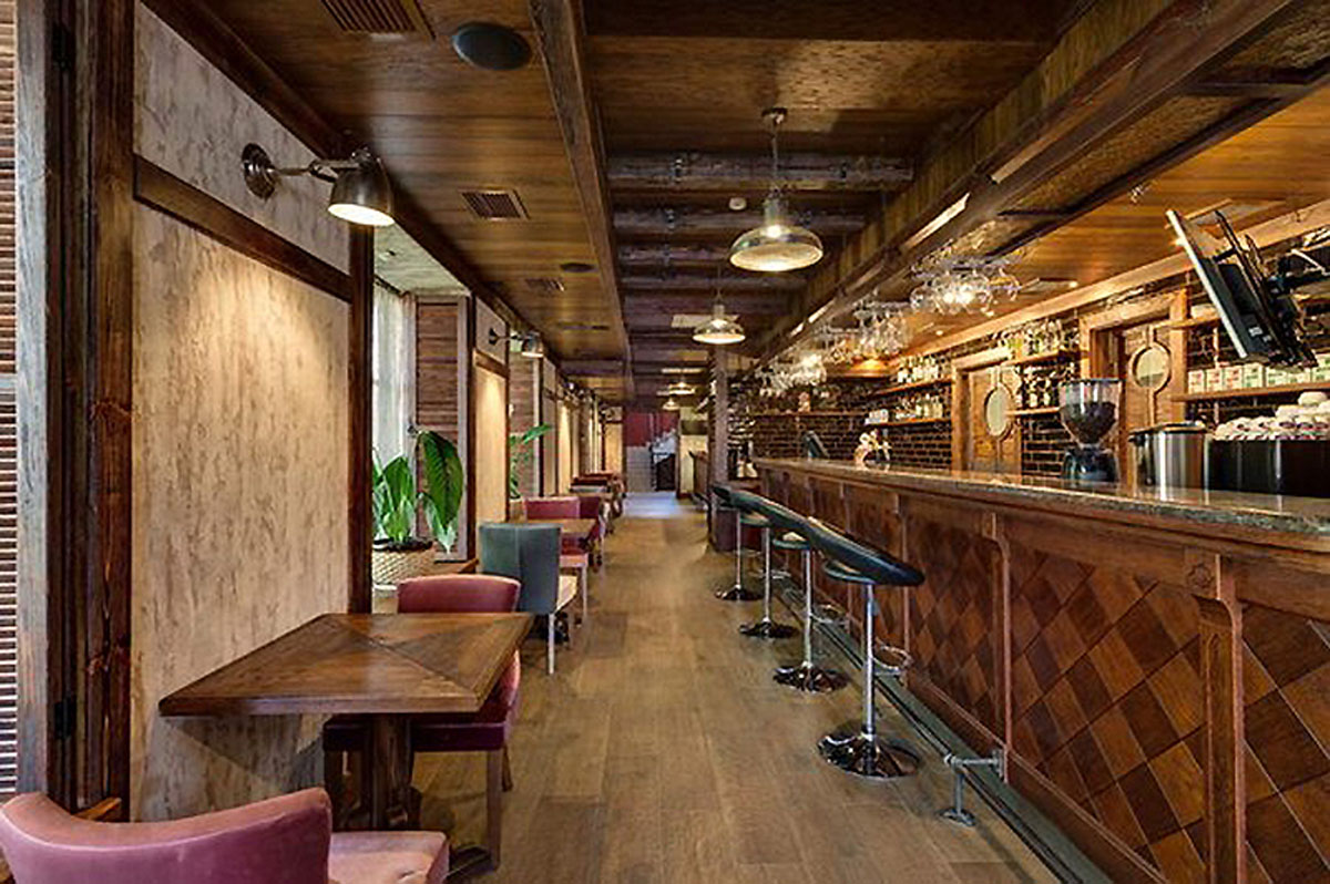 Первый этаж — Ресторан Баязет