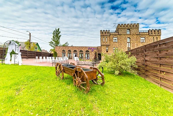 Банкетный зал Замок в Пушкине, Цветочный зал — фото