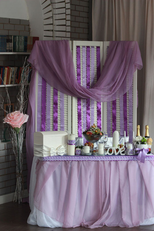 Основной зал — Арт-кафе Carpe-Diem