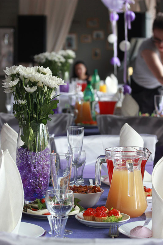 Основной зал — Арт-кафе Carpe-Diem