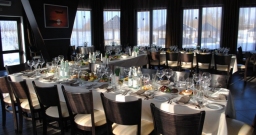 Основной зал