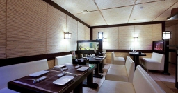 Основной зал