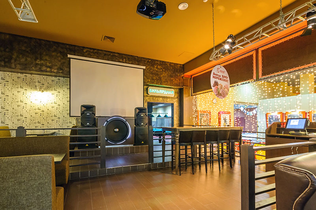 Основной зал — Ресторан Посадоффест