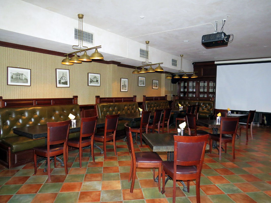 Основной зал — Ресторан ПивасЪ