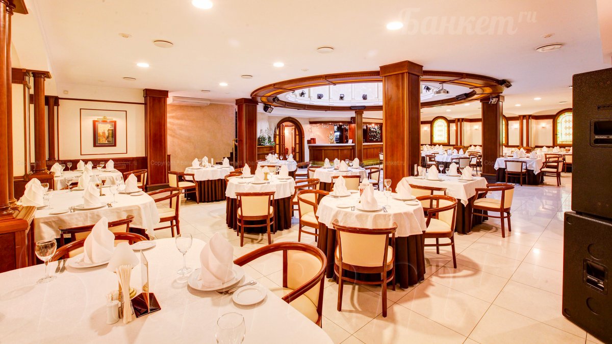 Лион — Центральный зал, фото банкетного зала