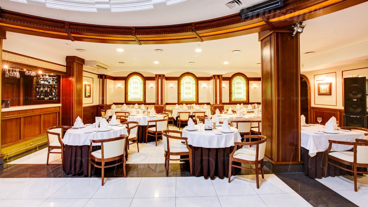 Центральный зал — фото 10