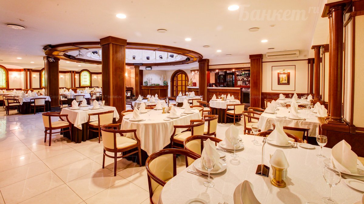 Центральный зал — фото 19