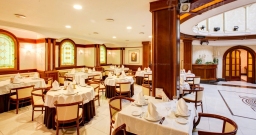 Центральный зал