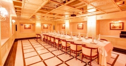 Зеркальный зал