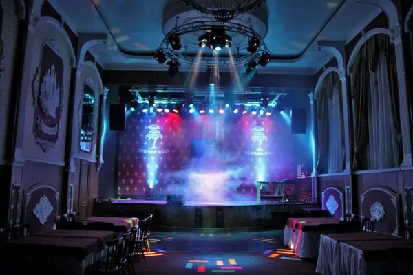 Банкетный зал