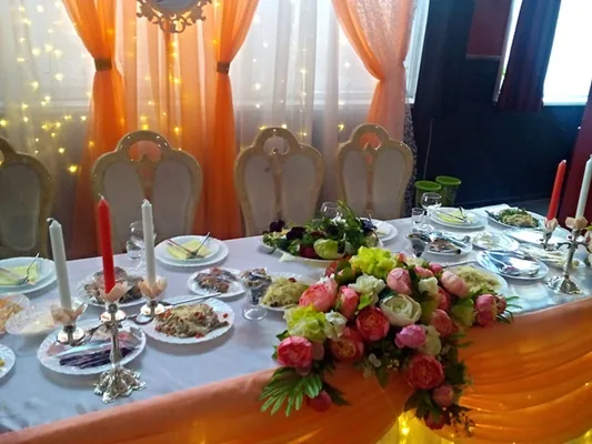 Основной зал