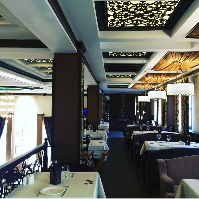 Основной зал — Чайхана Халиф