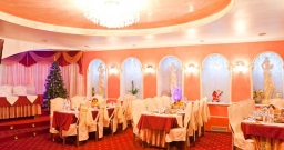 Основной зал — интерьер зала