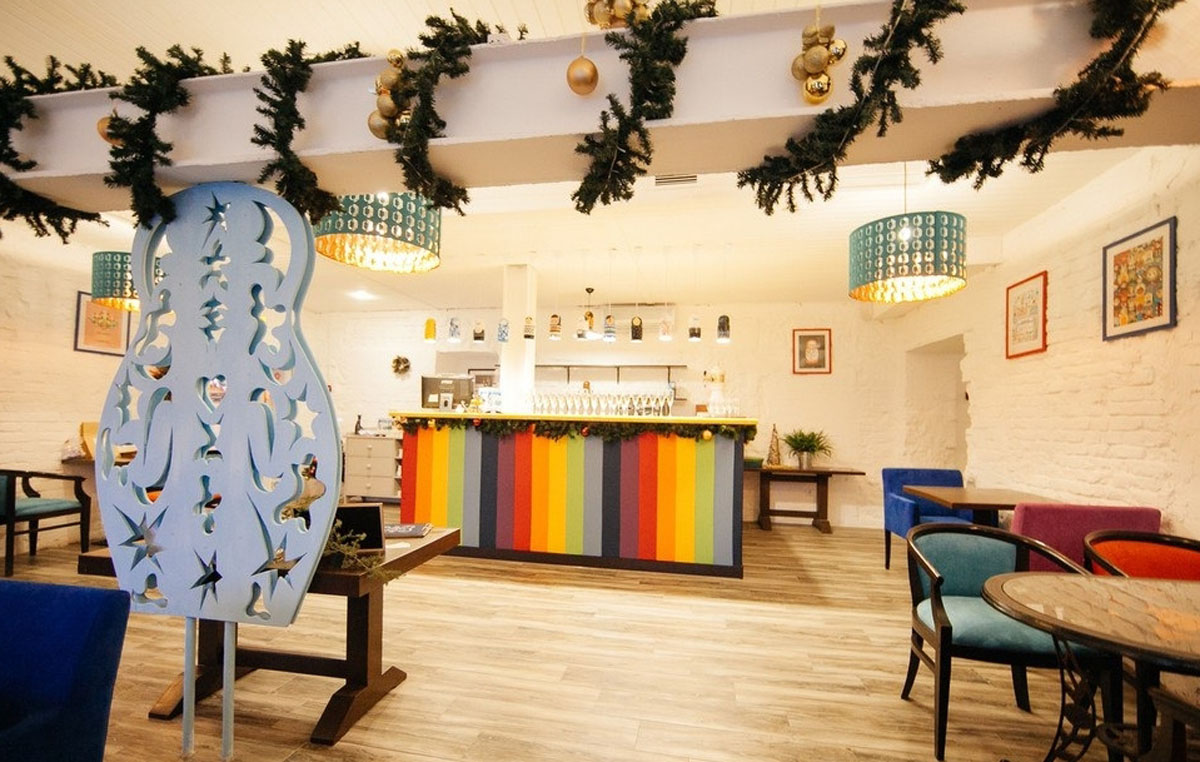 Основной зал — Кафе Матрешка