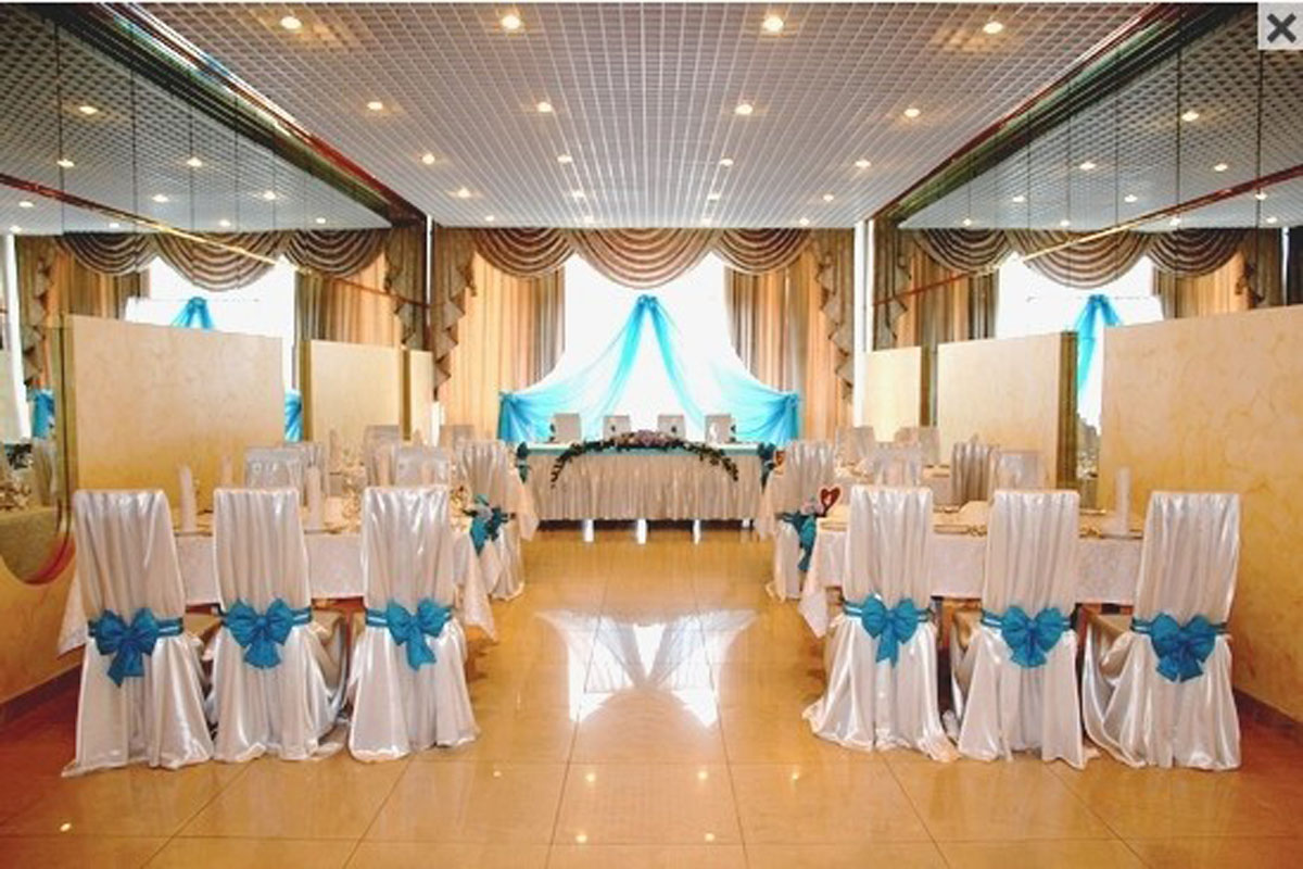 Зеркальный — Космос