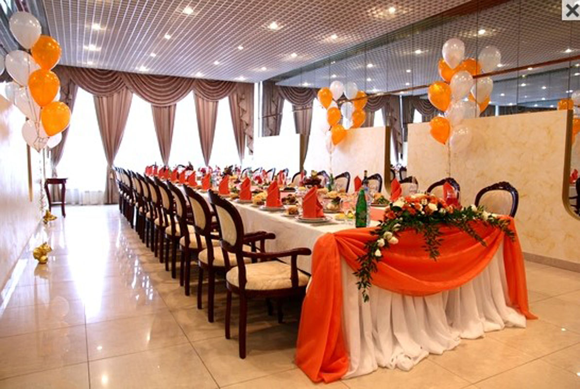 Зеркальный — Космос