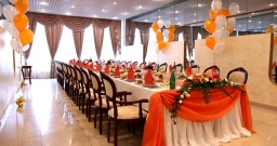 Зеркальный — подробнее о зале