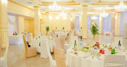 Золотой — подробнее о зале