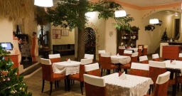 Основной зал — интерьер зала