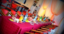 Основной зал — интерьер зала