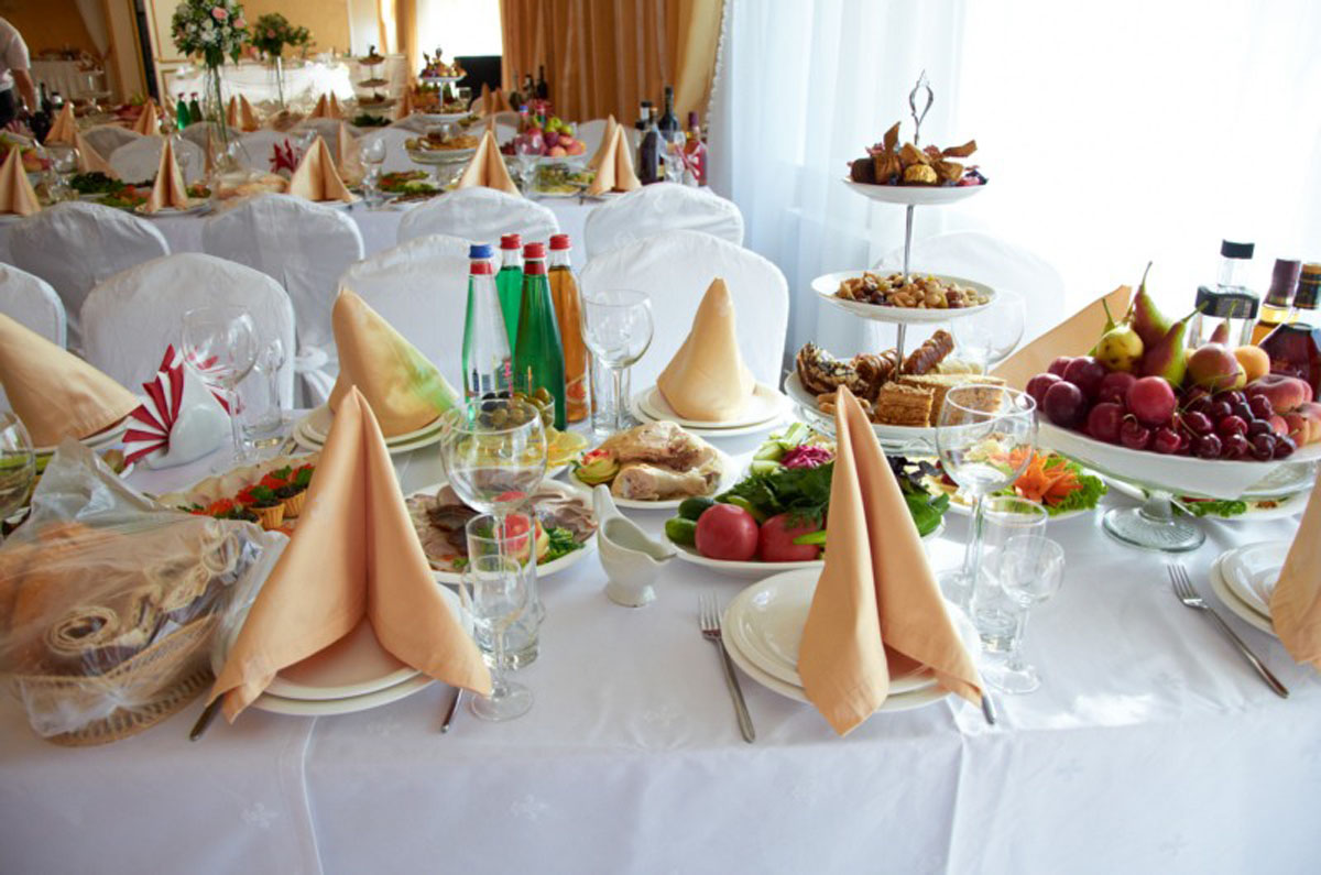 Ресторан Crown — Большой банкетный зал, фото банкетного зала