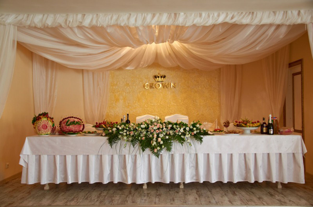Большой банкетный зал — Ресторан Crown