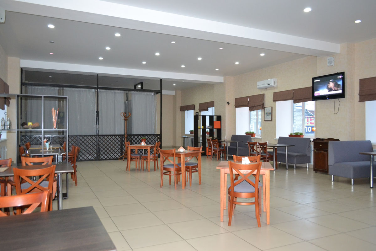 Сто ложек — Основной зал, фото банкетного зала