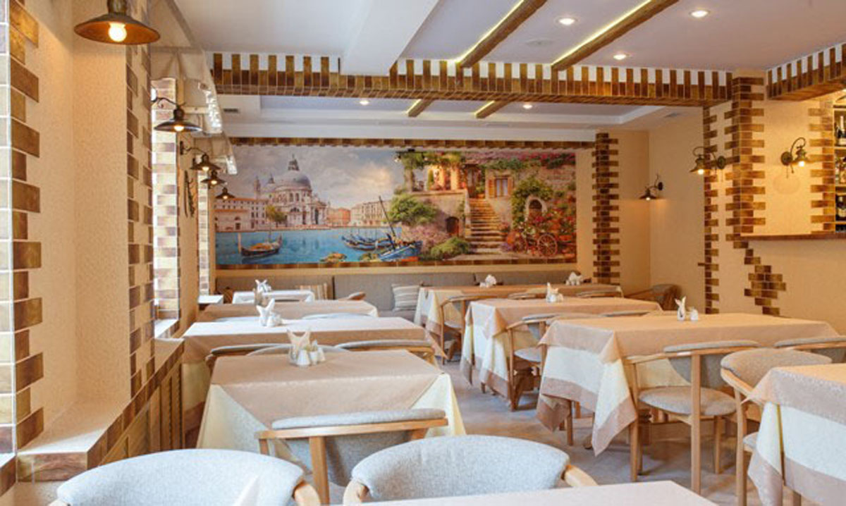 Основной зал — Кафе Дворик