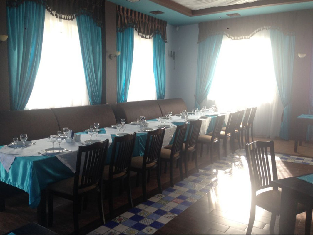 Основной зал — Бриз