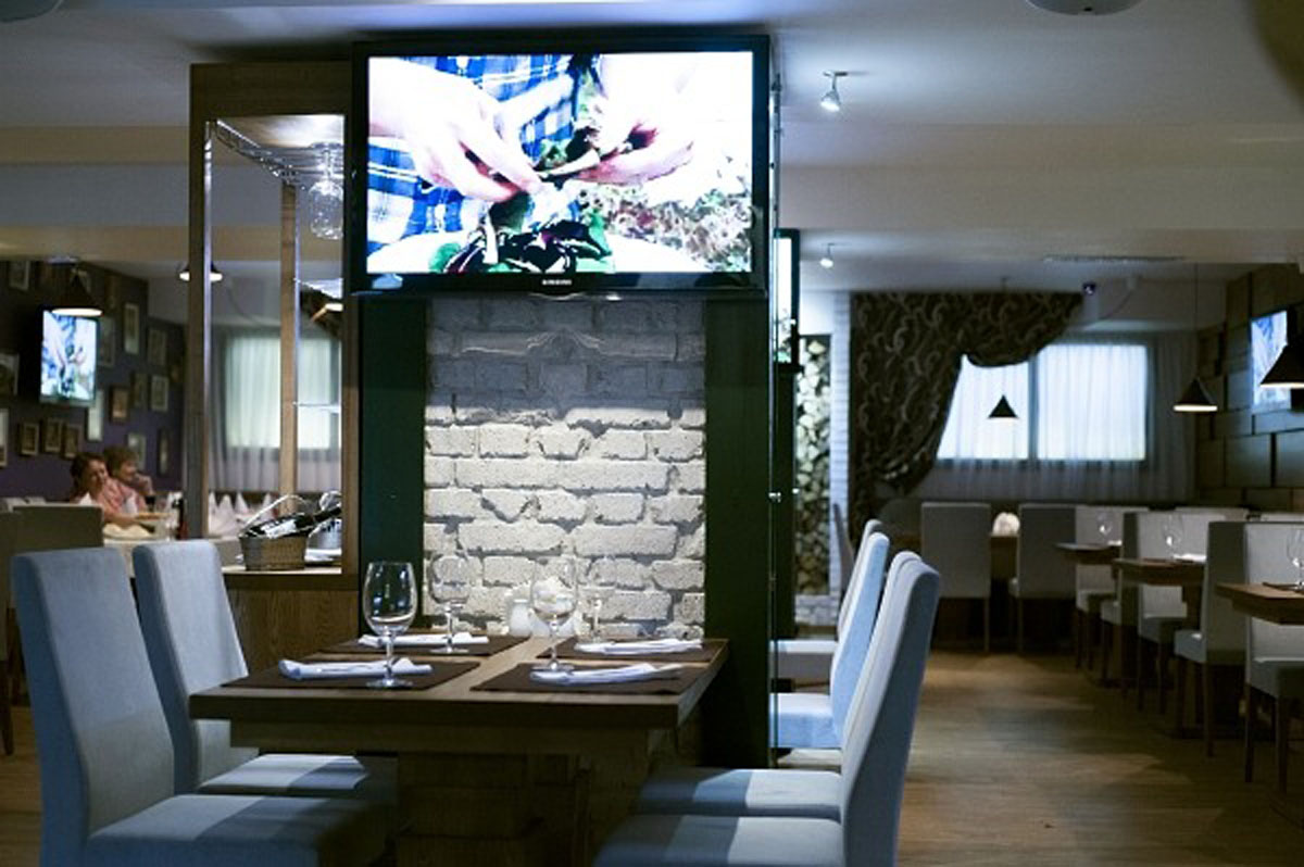 Основной зал — Ресторан Кинза и Базилик