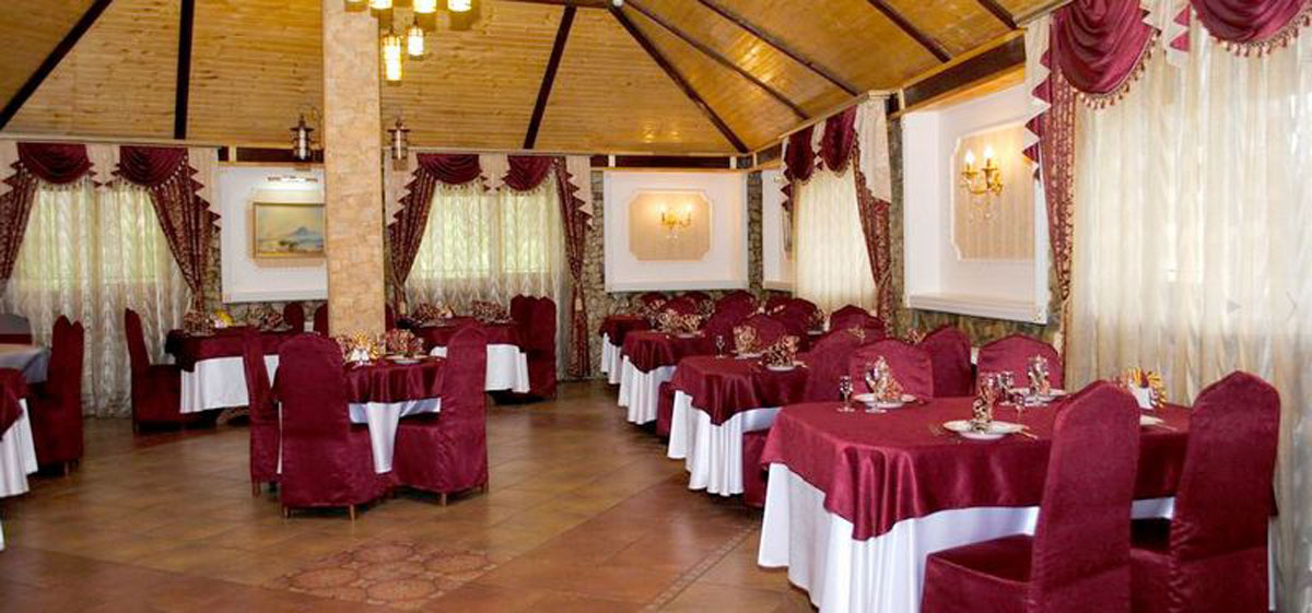 Банкетный зал — Кафе Ной