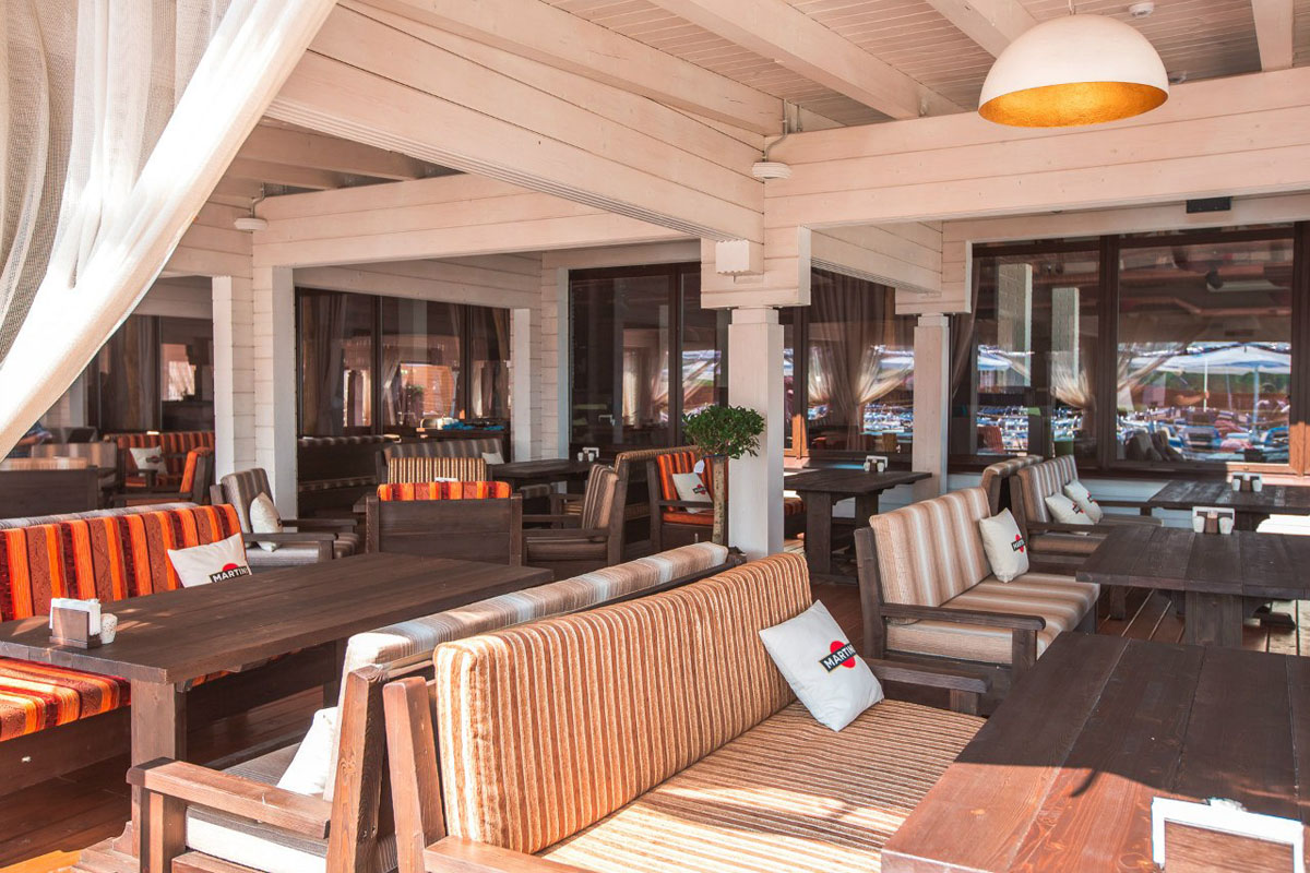 Основной зал — The Voda