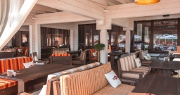 Основной зал — интерьер зала