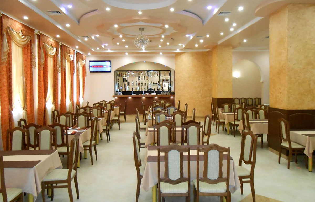 Средний банкетный зал — Восточный Рай