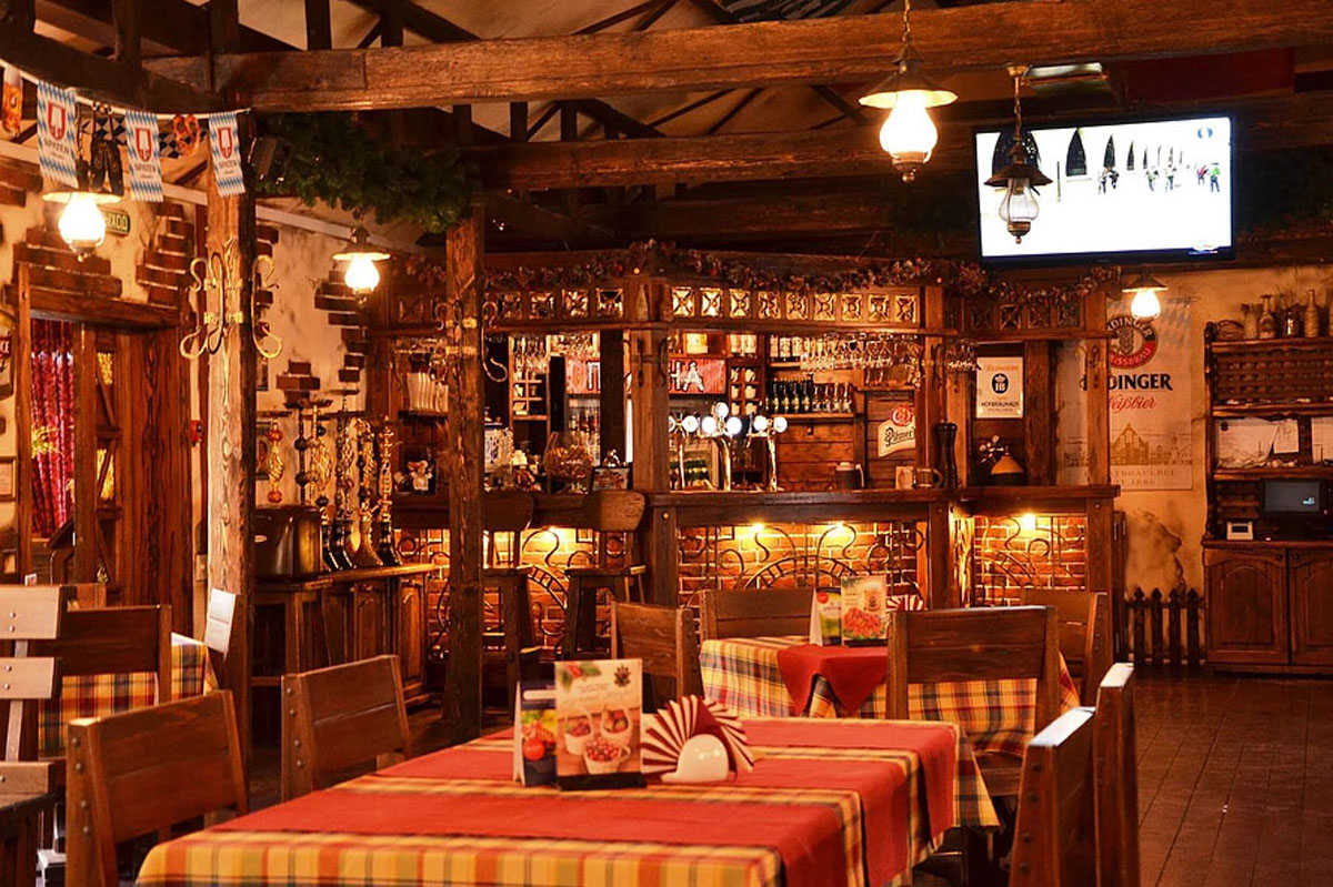 Ресторан Поляна — Основной зал, фото банкетного зала