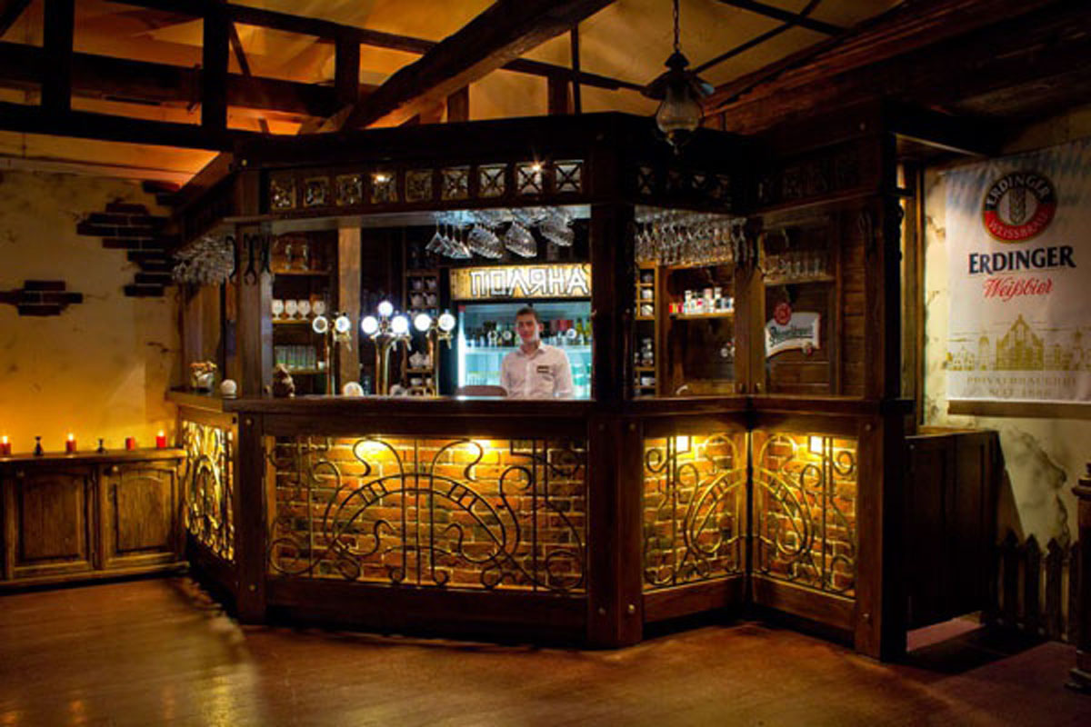 Основной зал — Ресторан Поляна