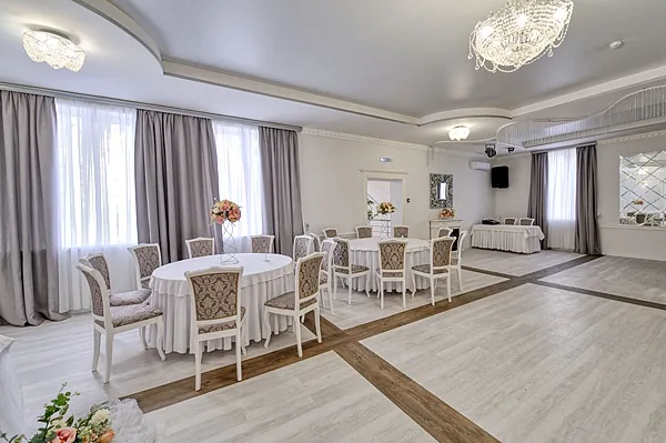Golden Hall — Банкетный дом Golden Hall, Воронеж