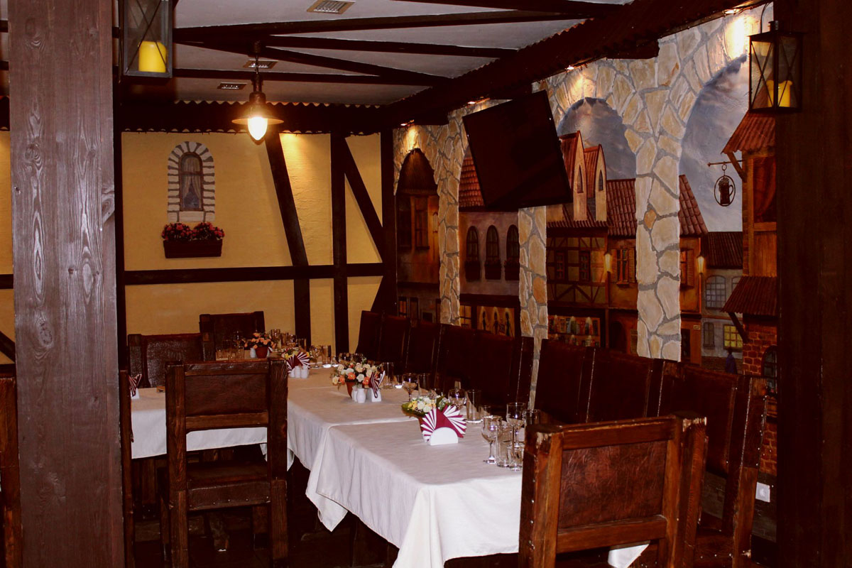 Основной зал