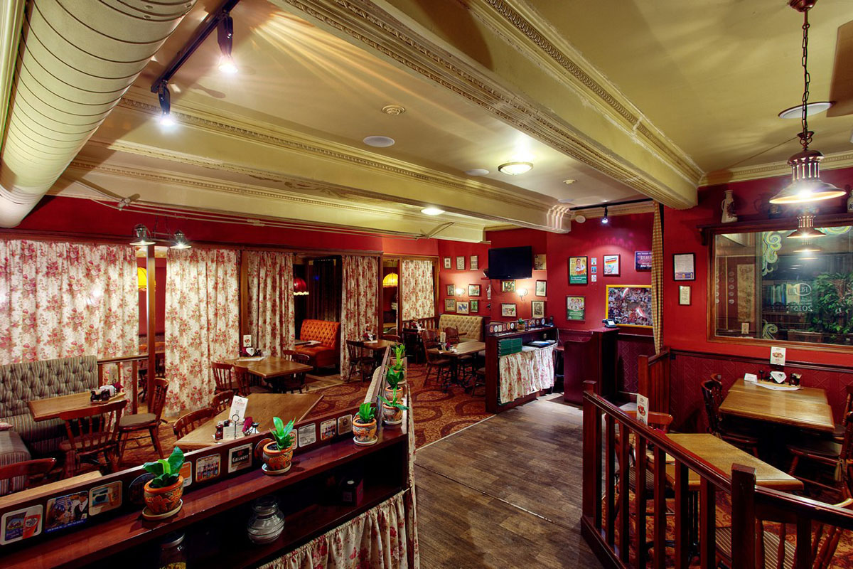 Малый зал — Ресторан RatsKeller