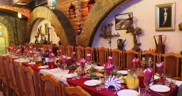 Основной зал — интерьер зала