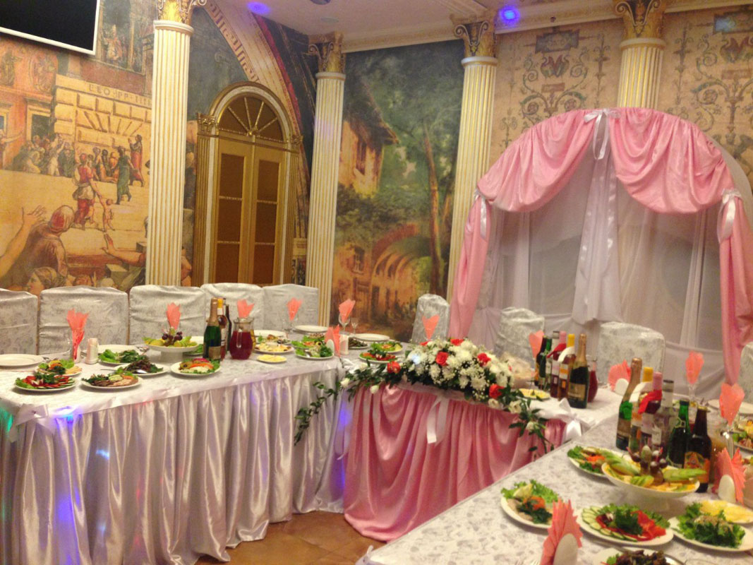 Зал на 25 человек — Неаполь