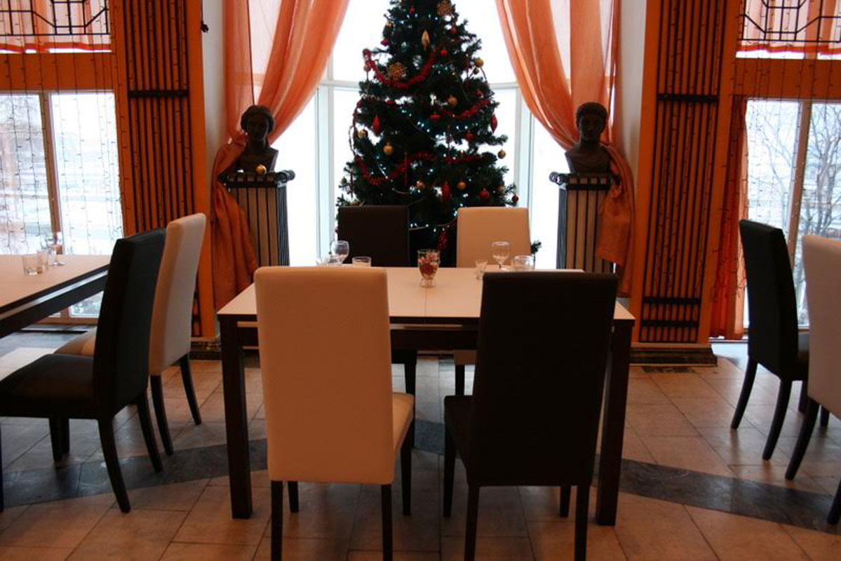 Основной зал ресторана — Комплекс Мелисса