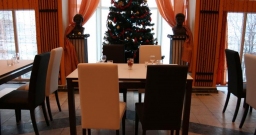 Основной зал ресторана