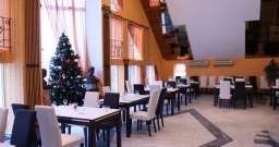 Основной зал ресторана — фото 5