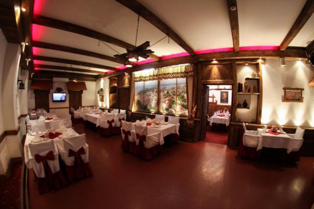 Большой банкетный зал — фото 3