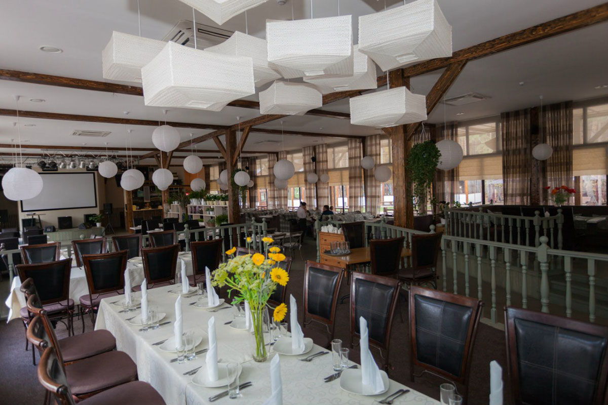 Большой банкетный зал — фото 2