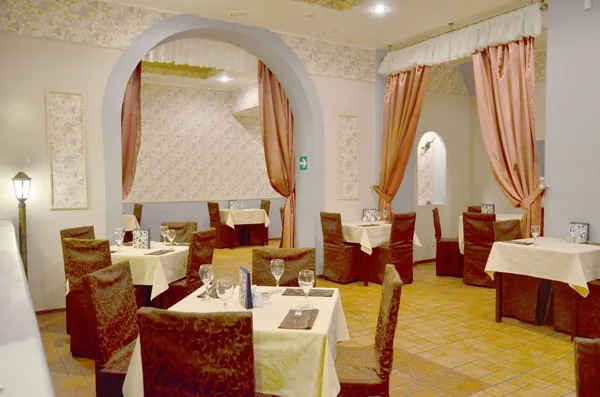 Основной зал 2