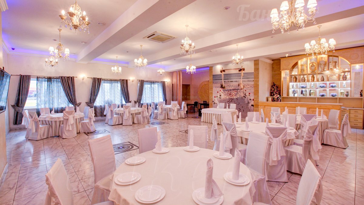 Ресторан Виноградник — Греческий зал, фото банкетного зала